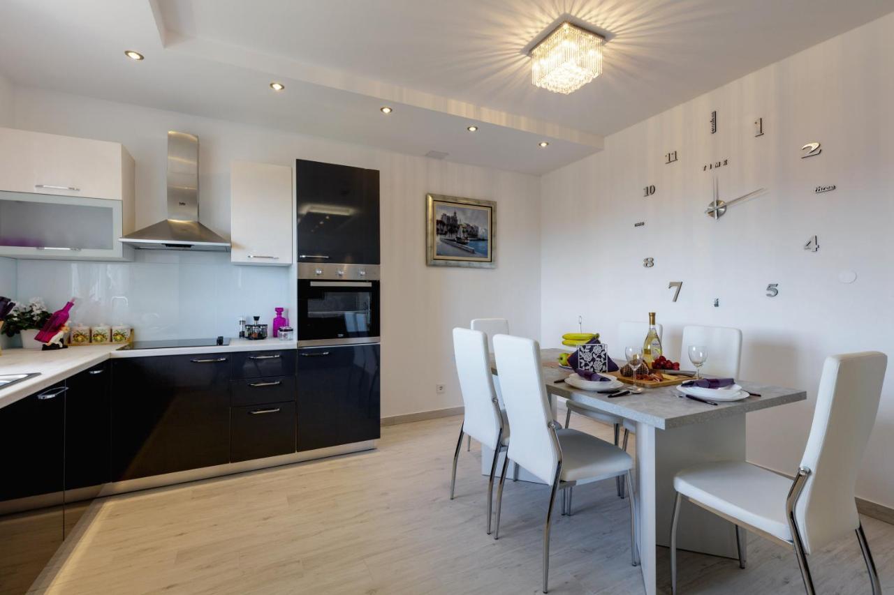 Sunny Garden Adria Split Exterior foto