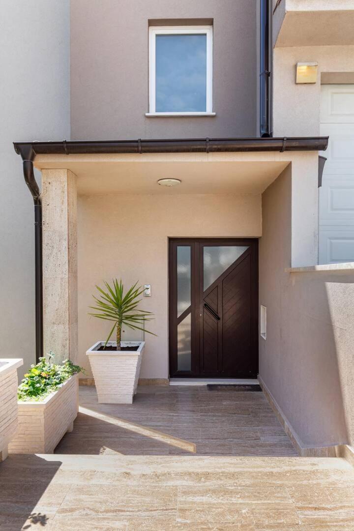 Sunny Garden Adria Split Exterior foto